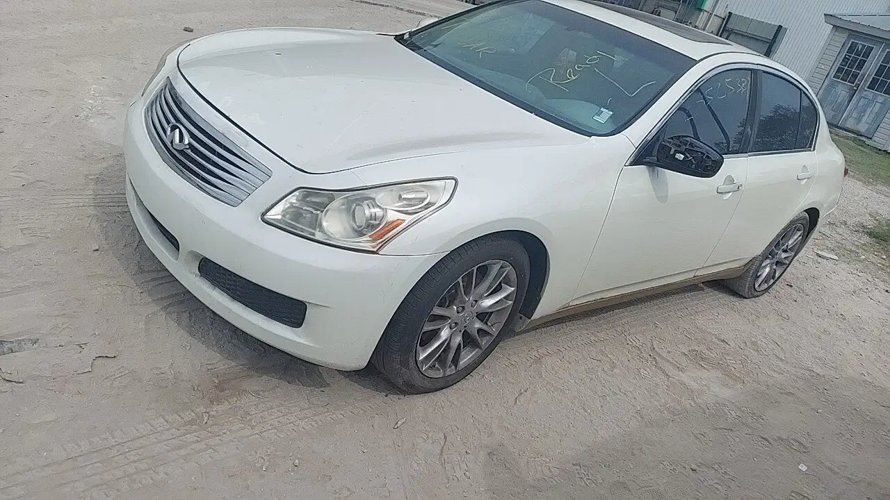 Photo of 2008 Infiniti G35