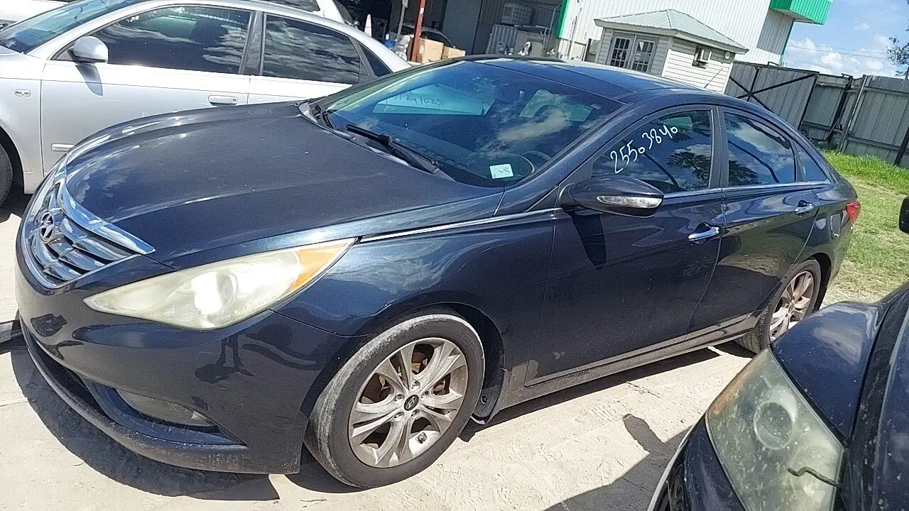 Photo of 2012 Hyundai Sonata