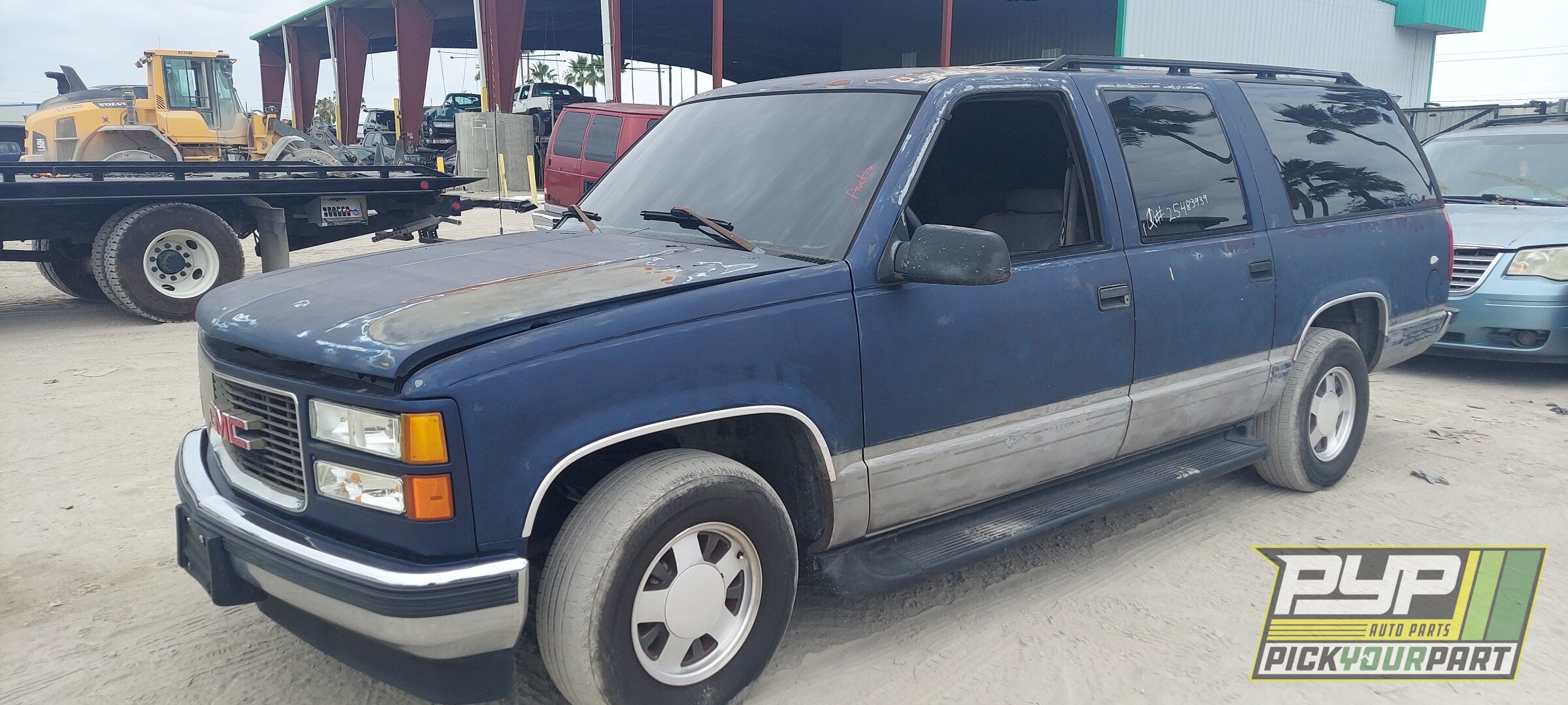 Photo of 1999 Gmc C1500 Suburban