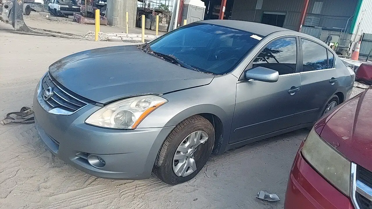 Photo of 2012 Nissan Altima