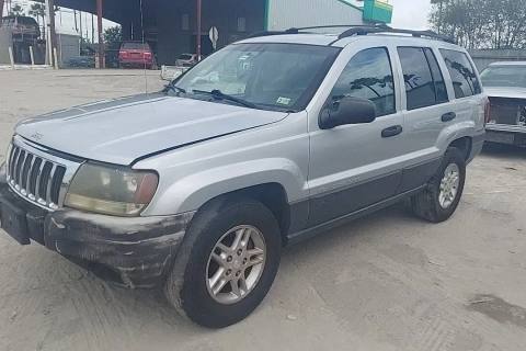 Photo of 2004 Jeep Grand Cherokee