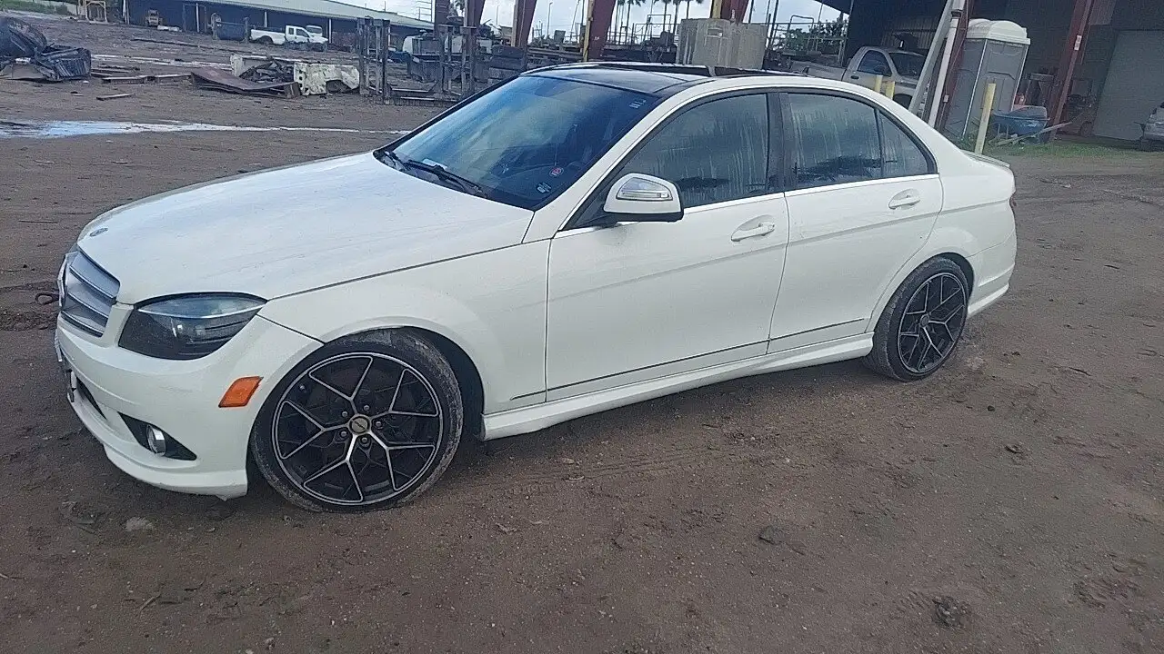 Photo of 2008 Mercedes-Benz C350