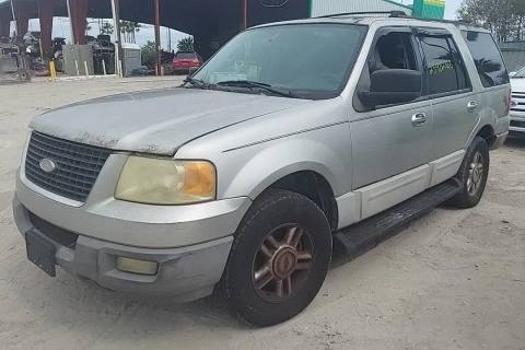 Photo of 2003 Ford Expedition