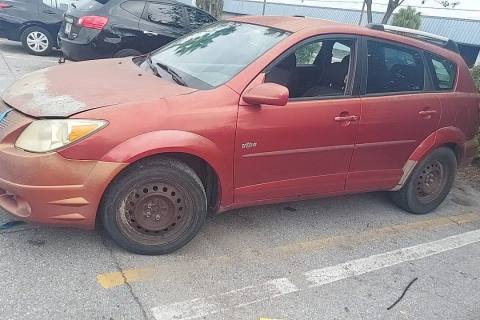 Photo of 2005 Pontiac Vibe