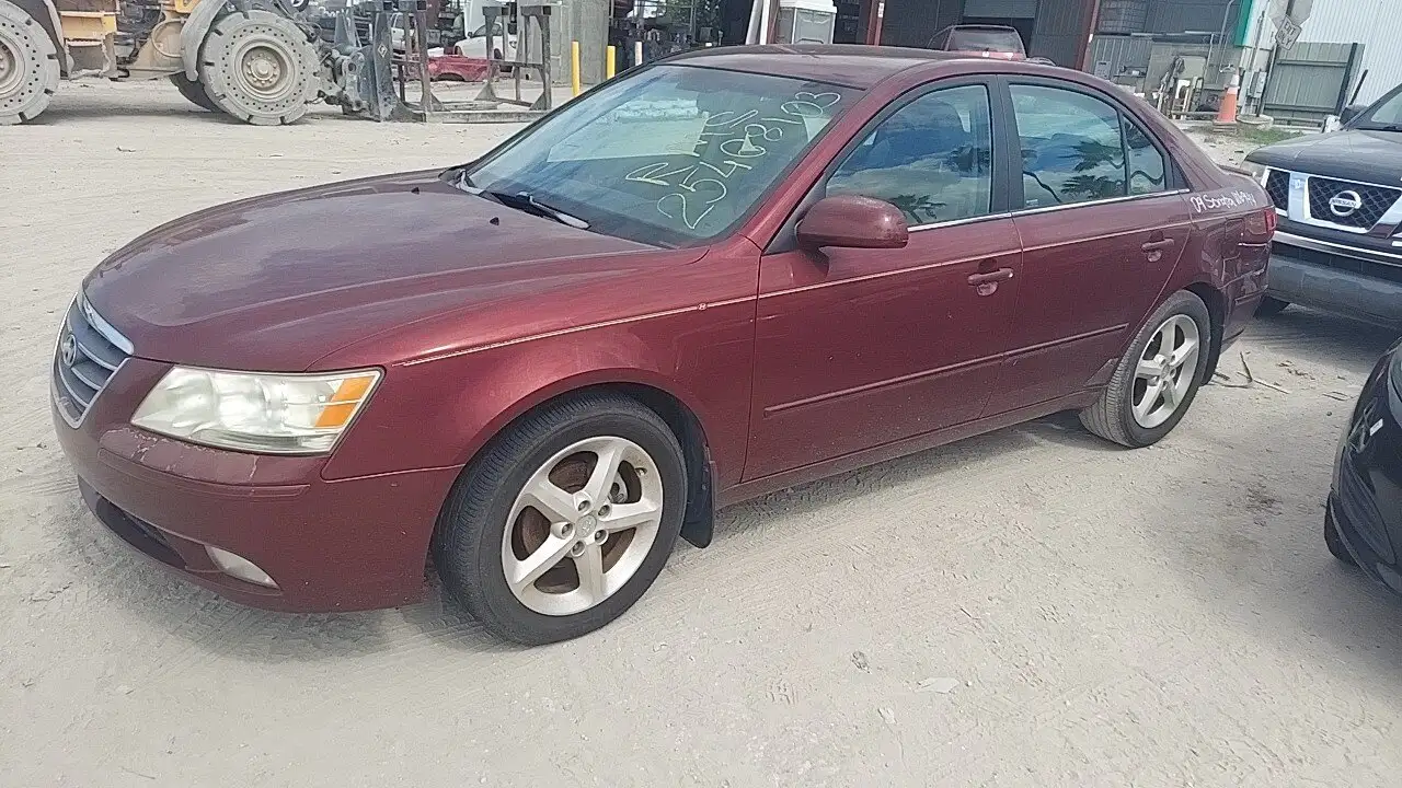 Photo of 2009 Hyundai Sonata