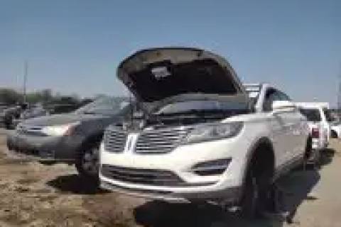 Photo of 2015 Lincoln Mkc