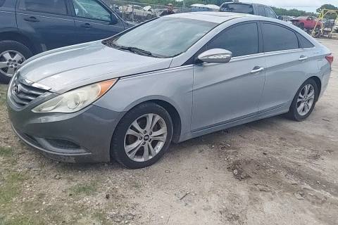 Photo of 2011 Hyundai Sonata
