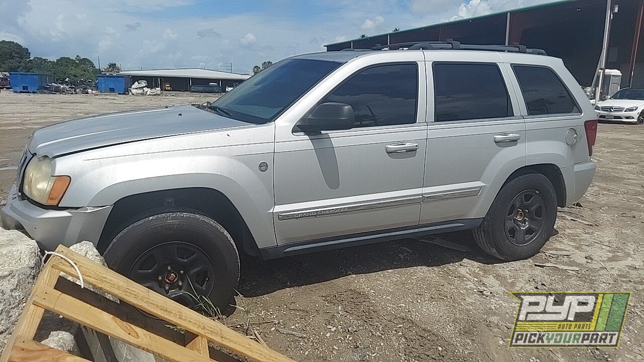 Photo of 2005 Jeep Grand Cherokee