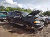 Photo of 2001 Lincoln Navigator
