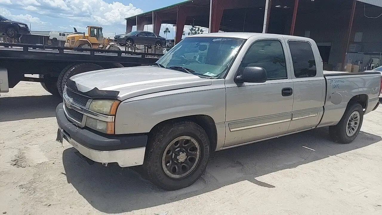 Photo of 2005 Chevrolet Silverado 1500