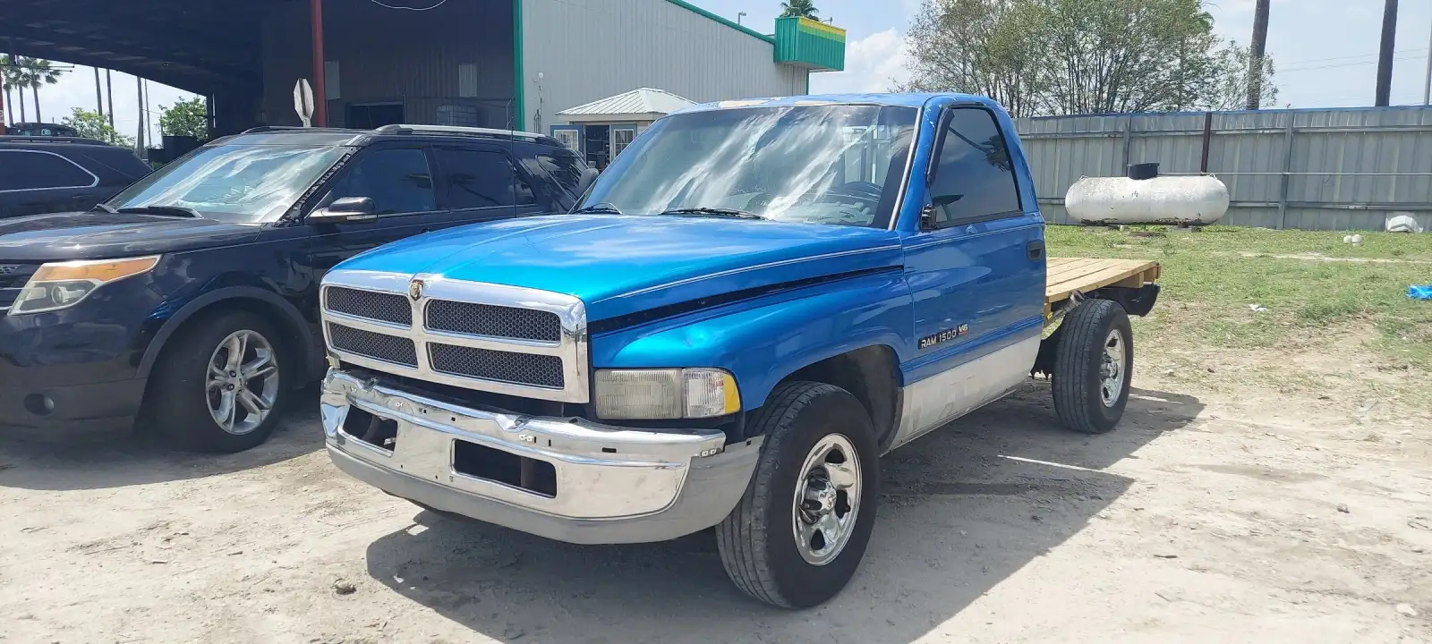 Photo of 1998 Dodge Ram 1500
