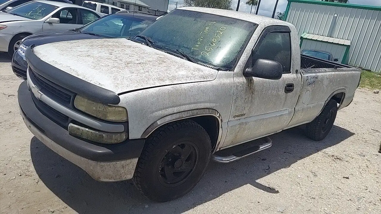 Photo of 2000 Chevrolet Silverado 1500