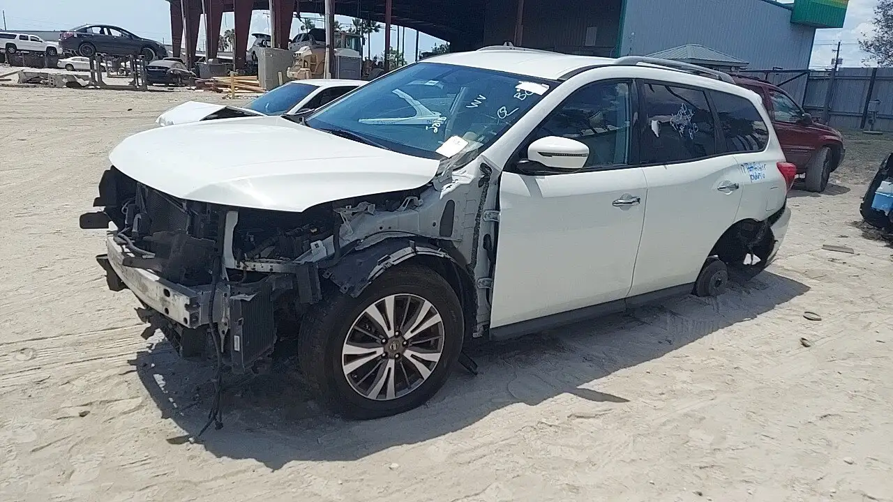 Photo of 2017 Nissan Pathfinder