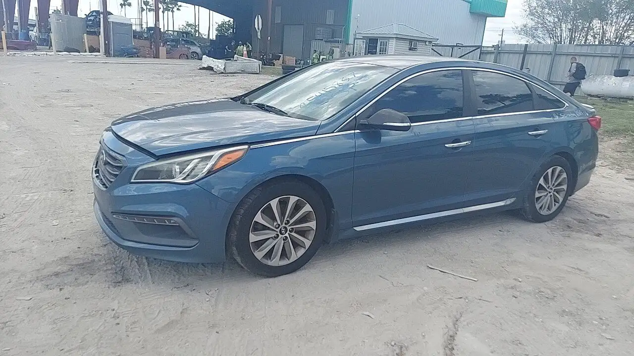 Photo of 2016 Hyundai Sonata