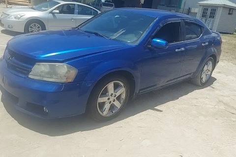 Photo of 2013 Dodge Avenger