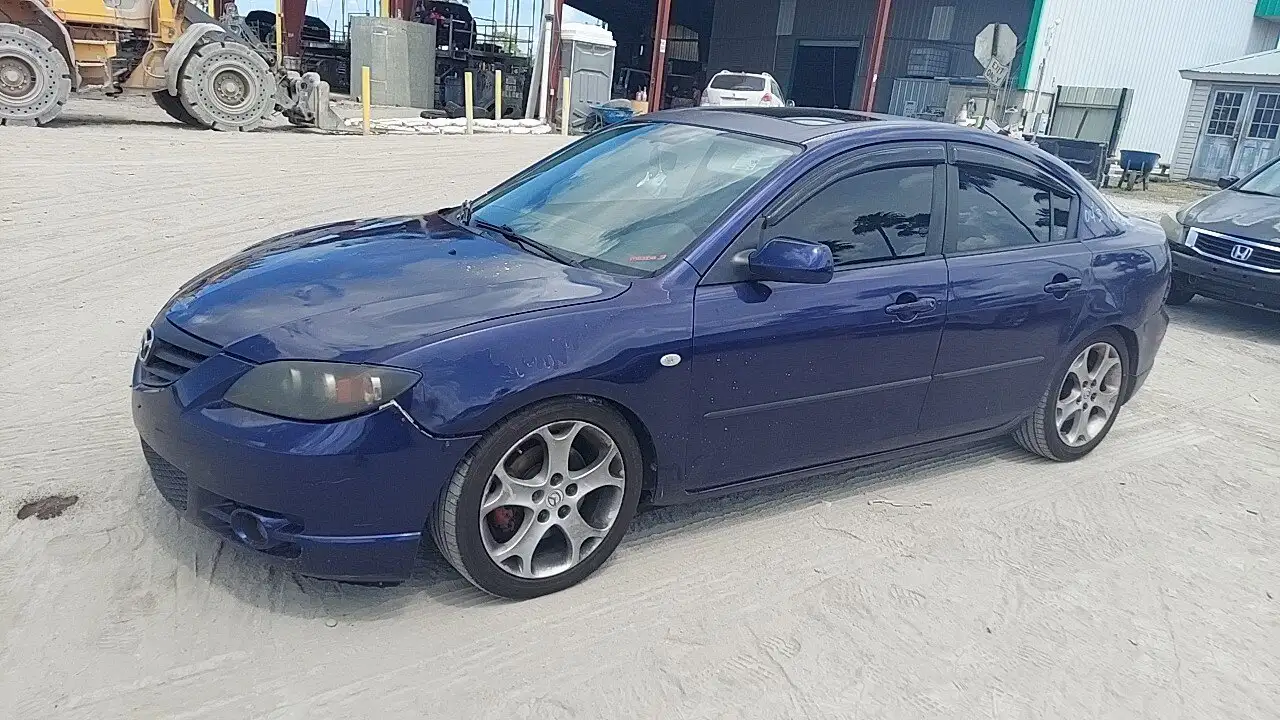 Photo of 2004 Mazda 3