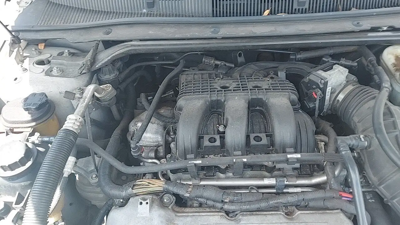 Photo of 2011 Ford Taurus