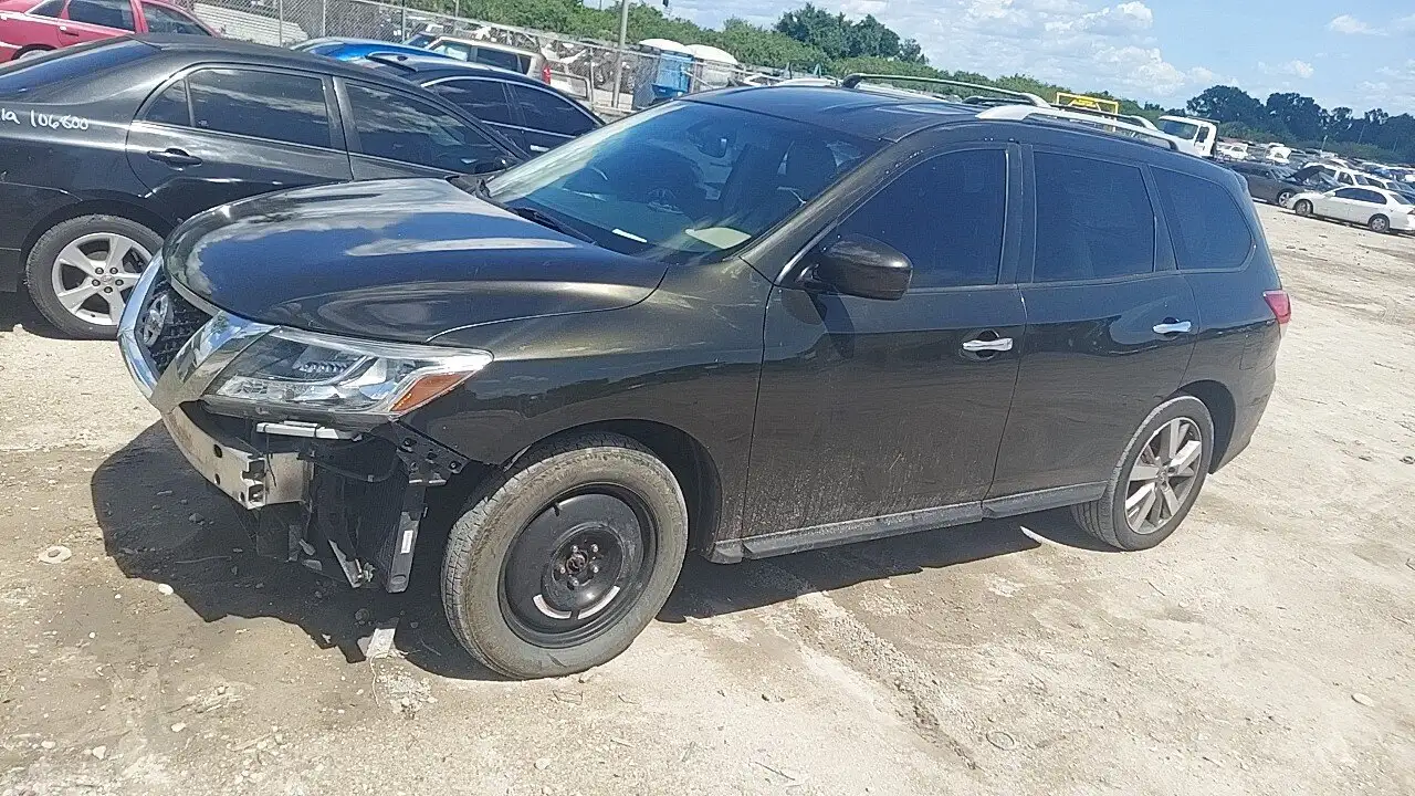 Photo of 2016 Nissan Pathfinder