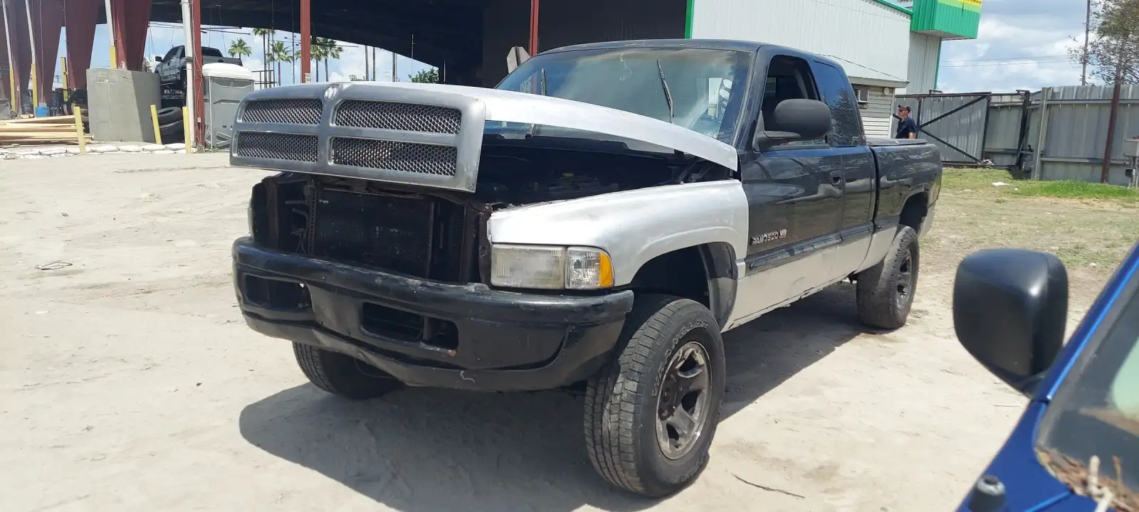 Photo of 1999 Dodge Ram 1500