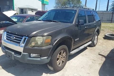 Photo of 2008 Ford Explorer