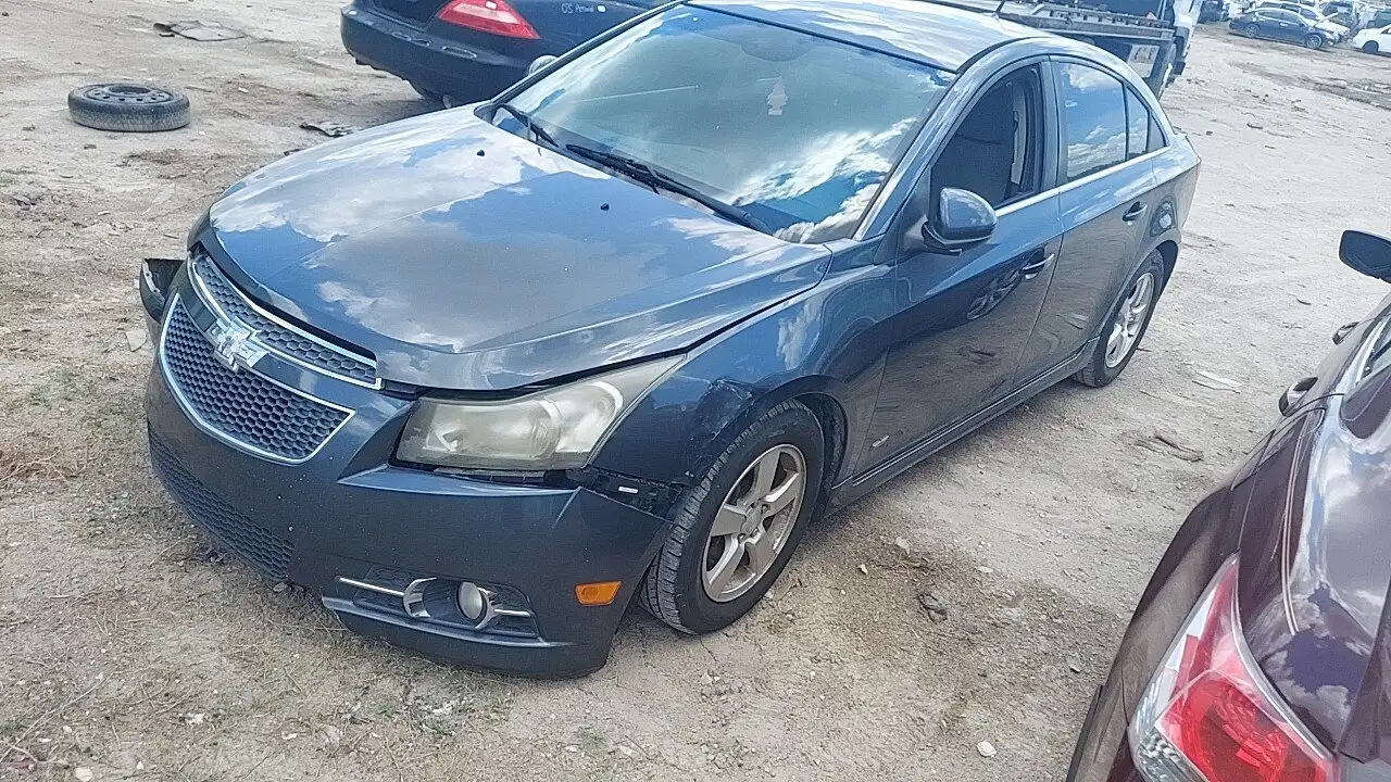 Photo of 2013 Chevrolet Cruze