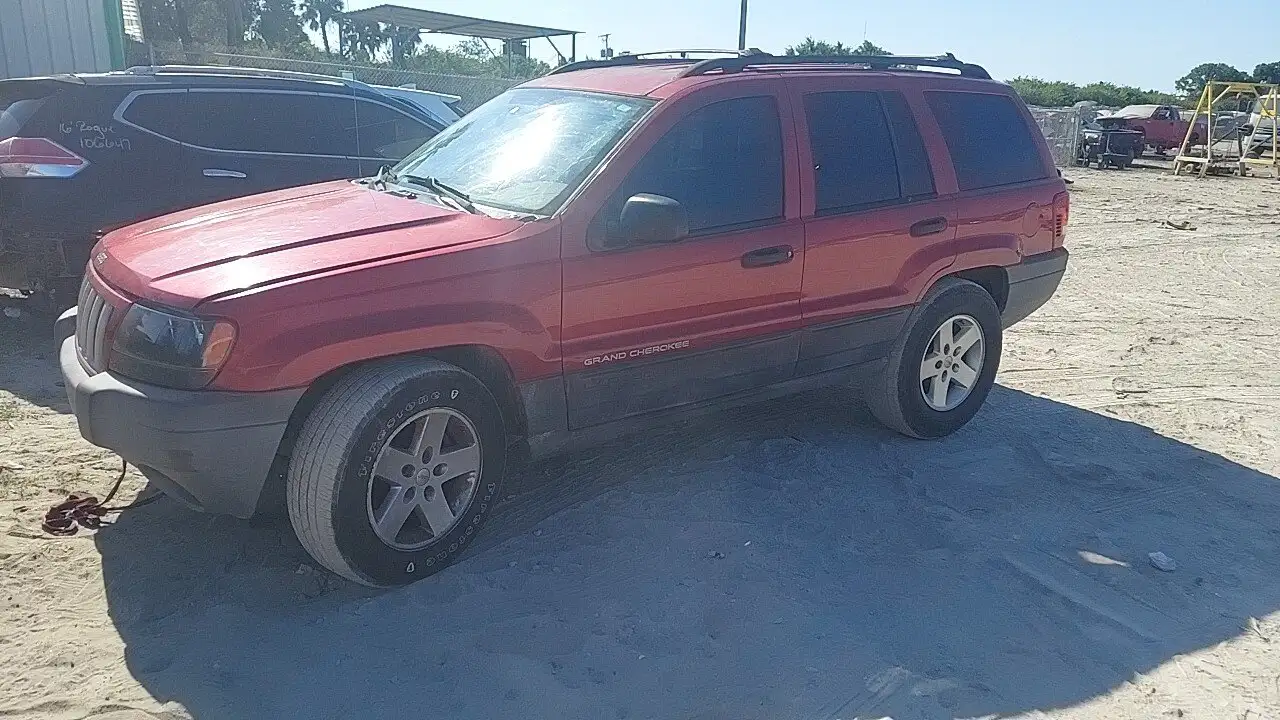 Photo of 2004 Jeep Grand Cherokee