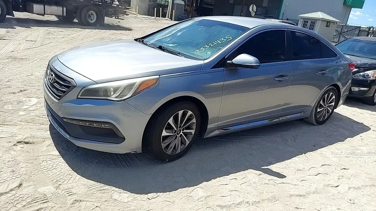 Photo of 2015 Hyundai Sonata