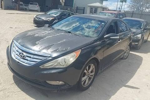 Photo of 2011 Hyundai Sonata