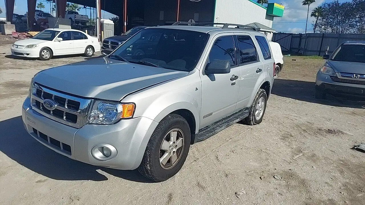 Photo of 2008 Ford Escape