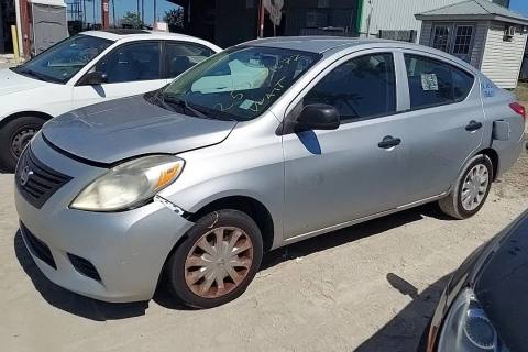 Photo of 2012 Nissan Versa