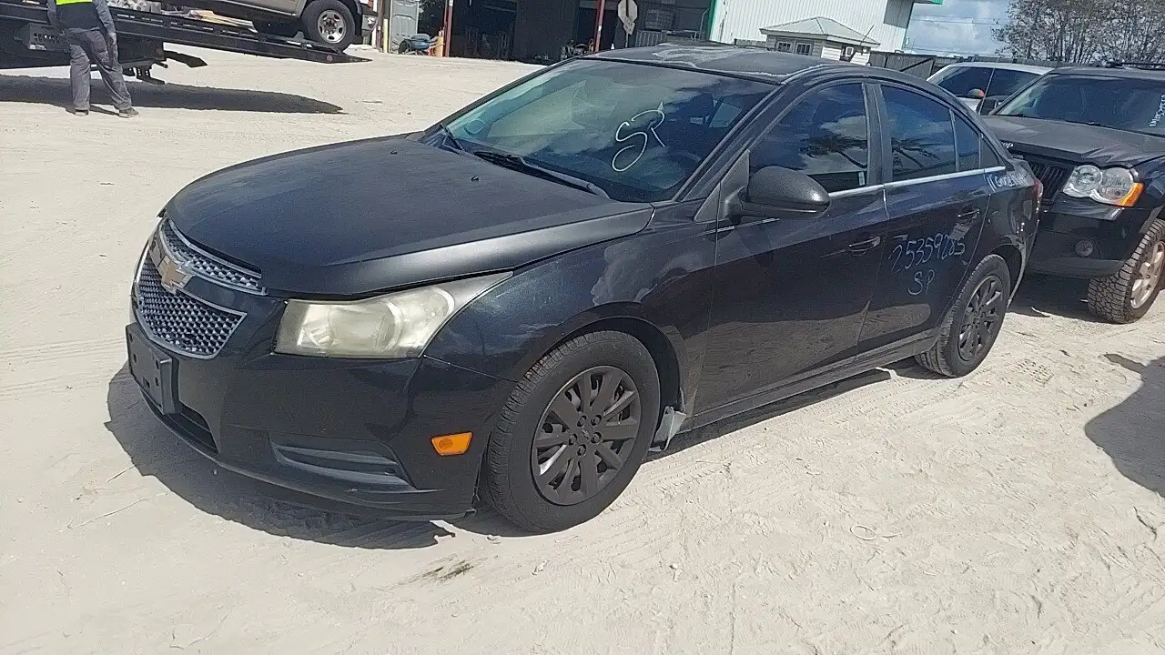 Photo of 2011 Chevrolet Cruze