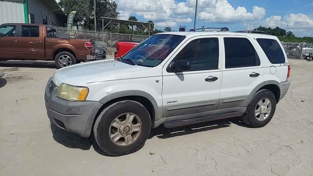 Photo of 2002 Ford Escape