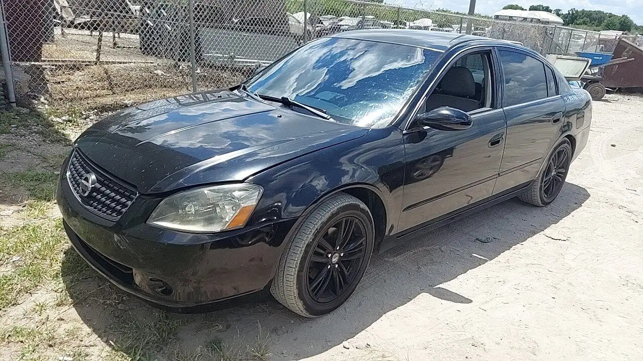 Photo of 2006 Nissan Altima