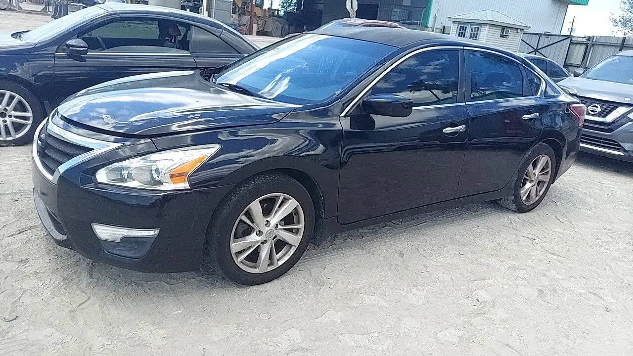 Photo of 2013 Nissan Altima