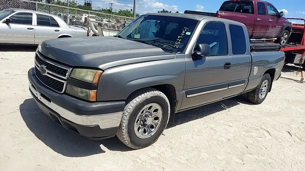 Photo of 2006 Chevrolet Silverado 1500