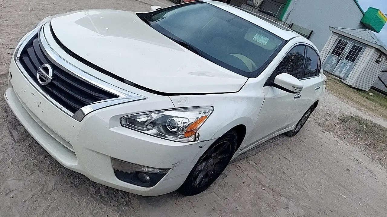 Photo of 2013 Nissan Altima