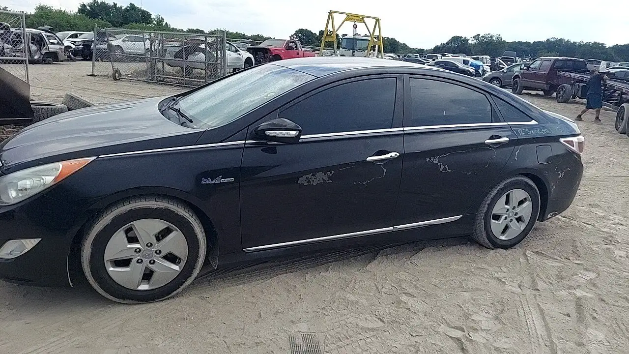 Photo of 2012 Hyundai Sonata