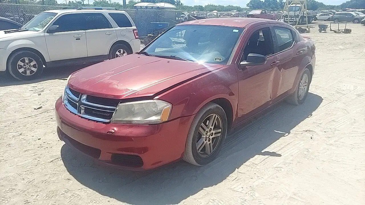 Photo of 2014 Dodge Avenger
