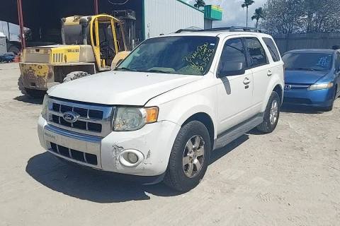 Photo of 2011 Ford Escape