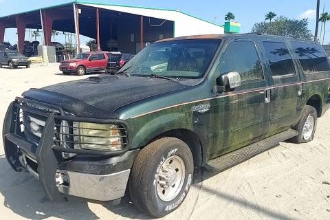 Photo of 2005 Ford Excursion