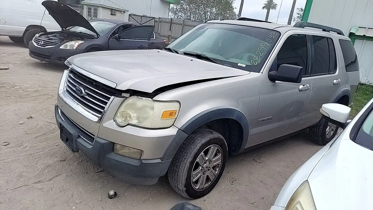 Photo of 2007 Ford Explorer