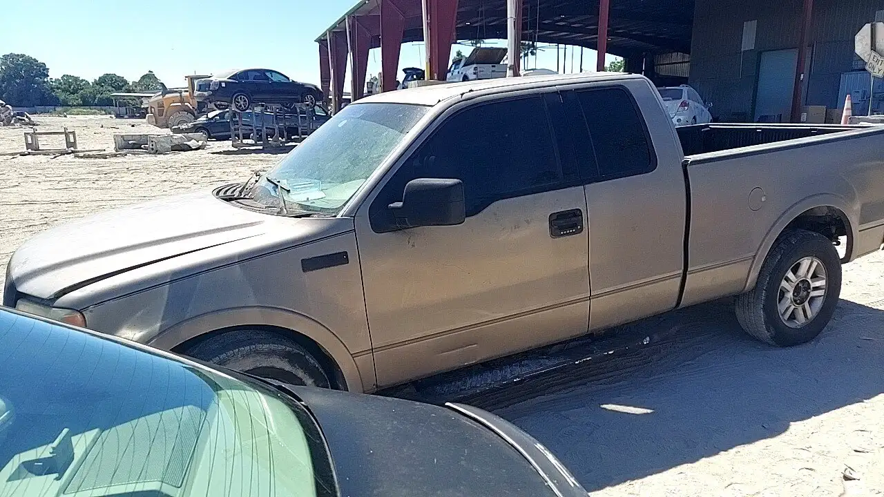 Photo of 2004 Ford F-150