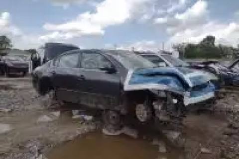 Photo of 2011 Nissan Altima