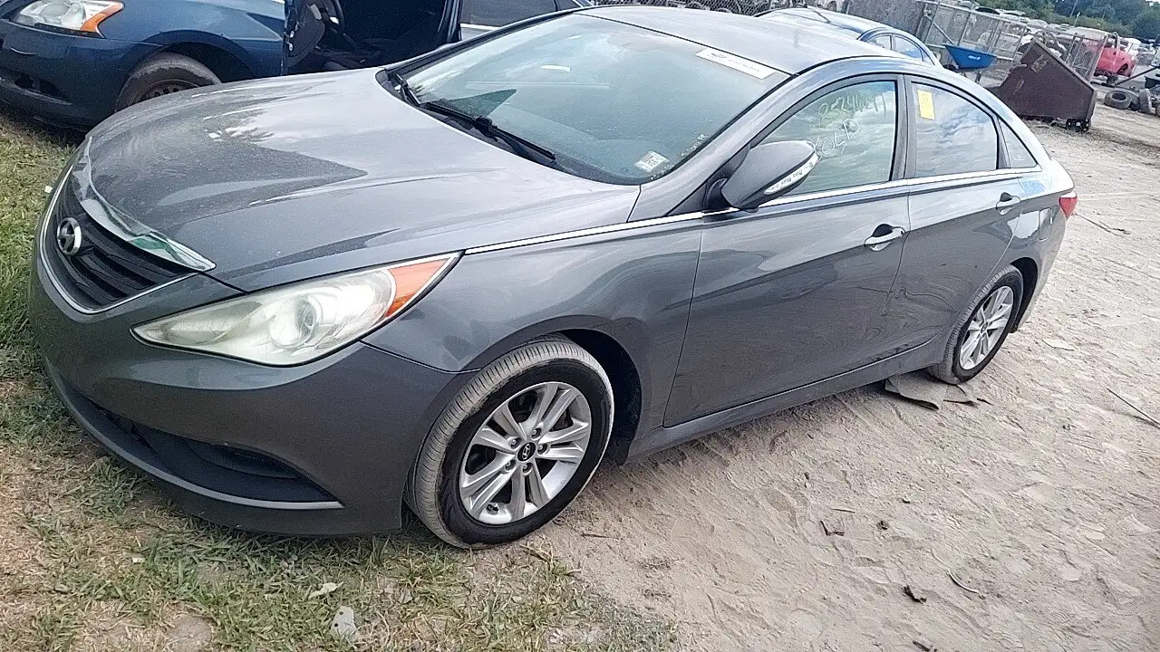 Photo of 2014 Hyundai Sonata