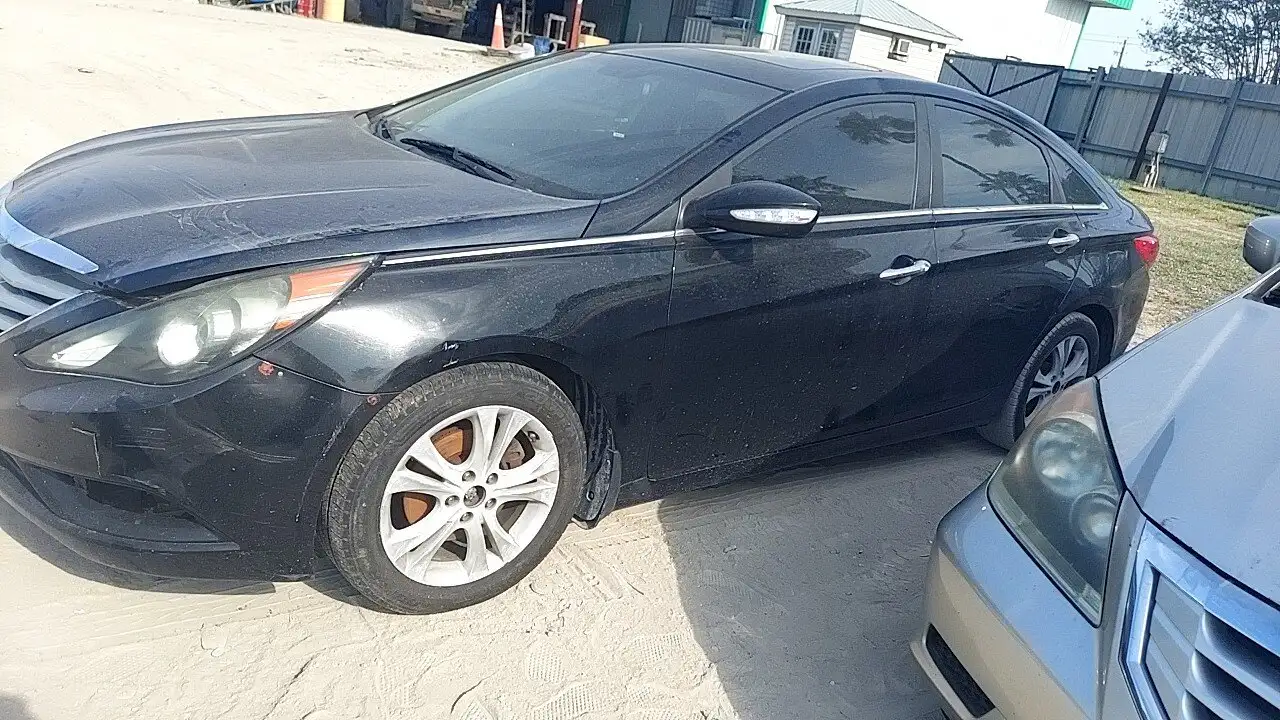 Photo of 2011 Hyundai Sonata