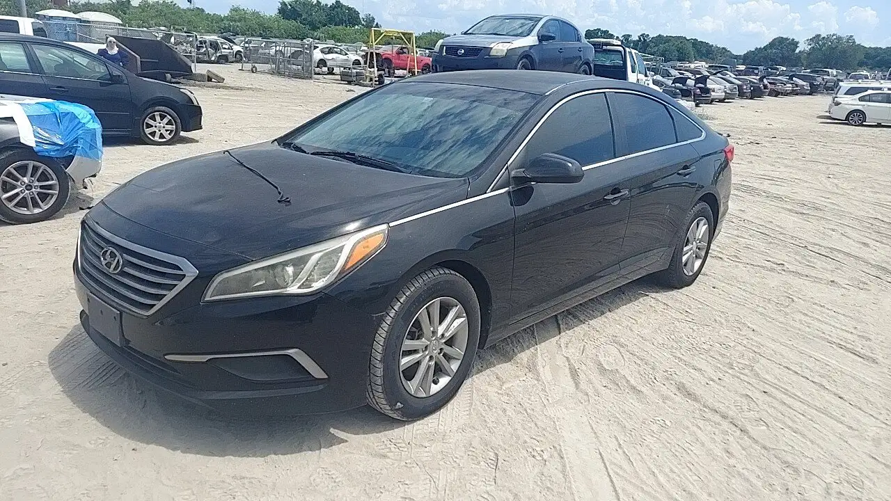 Photo of 2016 Hyundai Sonata