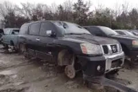 Photo of 2006 Nissan Armada