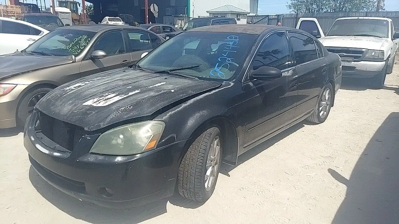 Photo of 2006 Nissan Altima