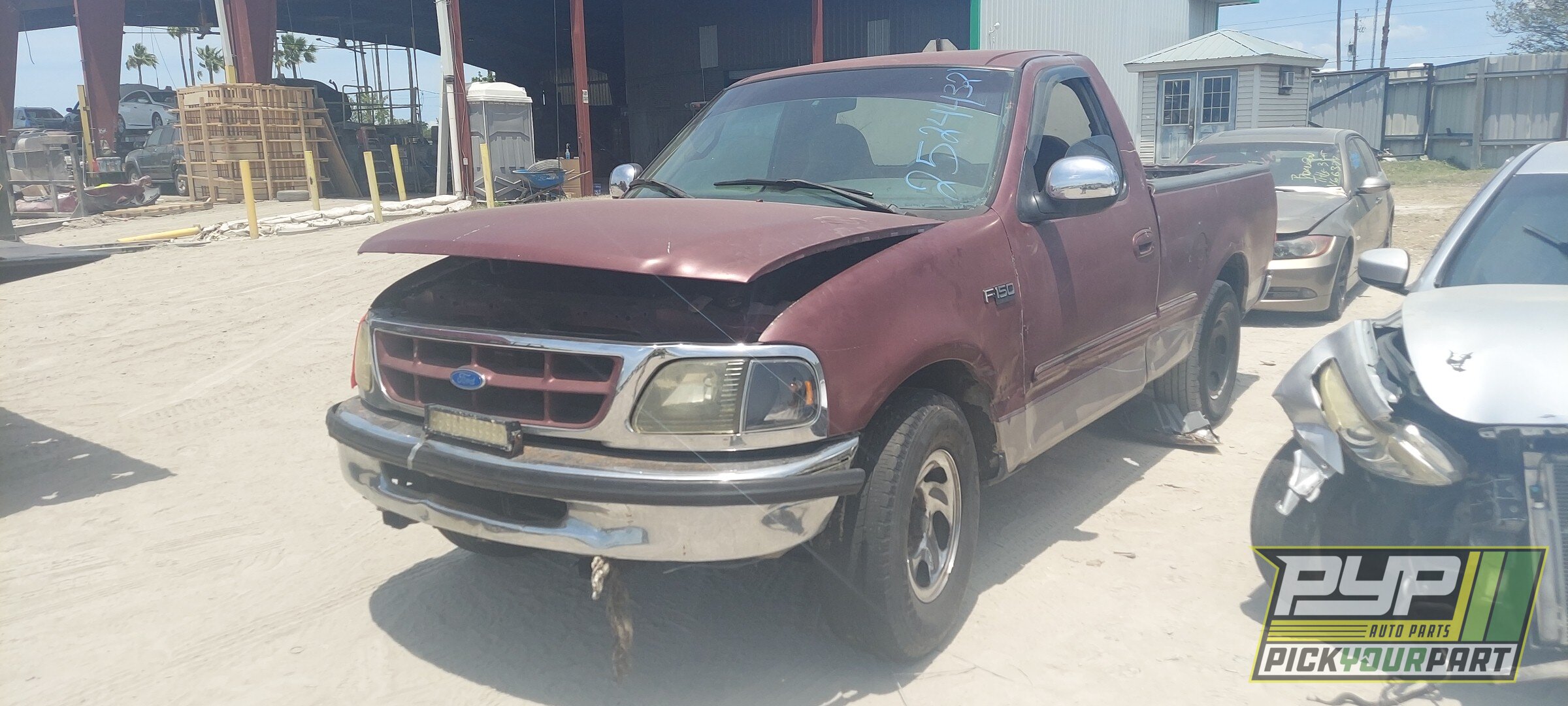 Photo of 1997 Ford F-150