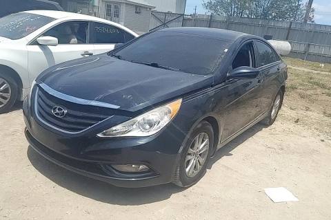 Photo of 2013 Hyundai Sonata
